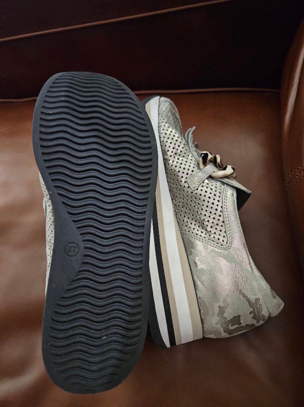 Softwaves Size 37 Metallic Camo Slip-on Platform Loafers Chain Fringe - Picture 8 of 9